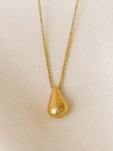 Face Masks: Agapé -Paola  necklace