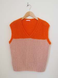 Spring: Hand knit vest - Foxton Fizz