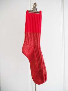 Spring: S O K K E N Duo Socks - Scarlett