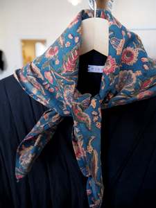 Neckerchief - Teal garden
