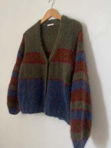 Hand knit cardi- Crayons