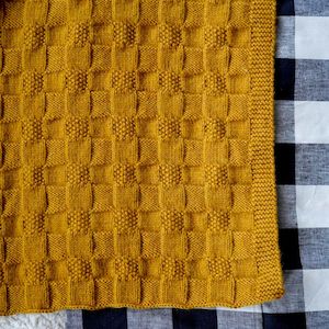 Lisafdesign: Checkerboard Blanket Knitting Pattern - 8Ply (BC126)