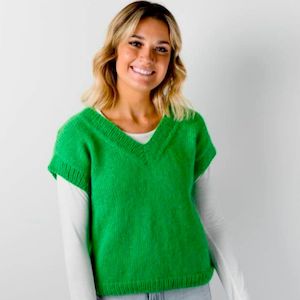 Alpaca Knitting: Modern Brushed Alpaca Vest Knit Kit