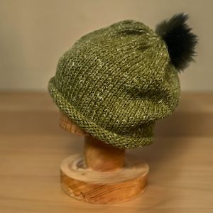 Beanies: Rolled Edge Beanie Knitting Pattern (Adult)