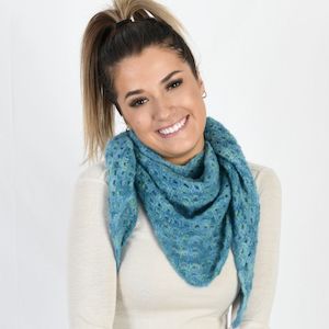 Scarf: Crochet Scarf Crochet Pattern (2125)