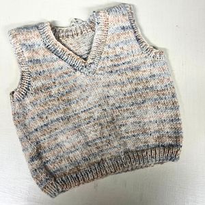 Yarn Type: Classic Baby / Toddler Pullover Vest Knit Kit