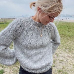 12ply Pattern: Sunday Sweater Knitting Pattern - PetiteKnit