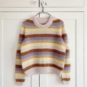 Aros Sweater Knitting Pattern - PetiteKnit