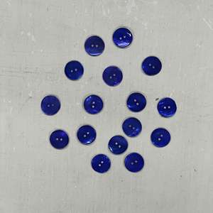 Buttons: Agoya Shell Buttons - Purple (20.5mm)