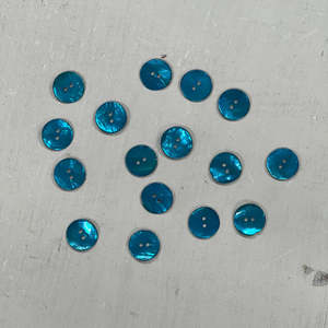 Buttons: Agoya Shell Buttons - Turquoise (20.5mm)
