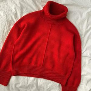 Adult: Scarlet Sweater Knitting Pattern - PetiteKnit
