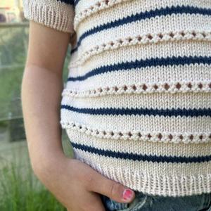 Ida Tee Junior Knitting Pattern - PetiteKnit