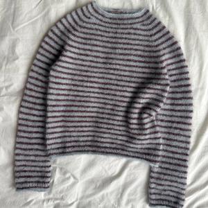 Frankie Blouse Knitting Pattern - PetiteKnit