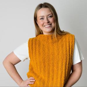 Rib Vest Knitting Pattern (AP2513)