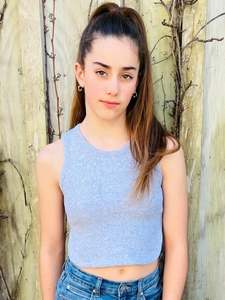 Tops: Yuri Cropped Singlet Grey