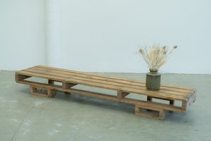 Products: Pallet Coffee Table - Wildernest