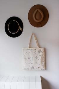 All: Wilde Tote Bag