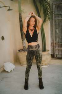 Serpentess Leggings All Other Colors: Serpentess Leggings Silver Fern