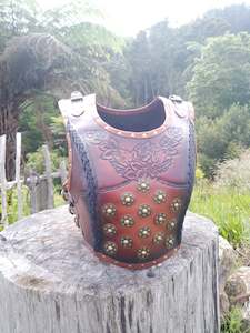 Womens Breastplate - Andrasta
