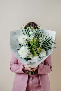 Flowers: Luxe Bouquet - Florists Choice