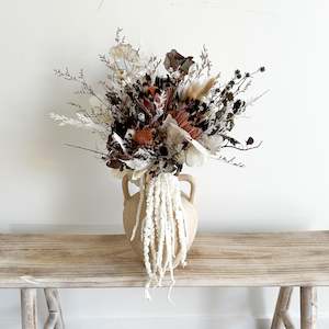 Flower Vase: Arrangement in urn vase