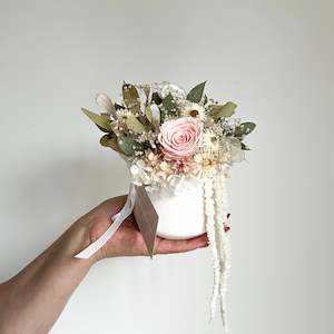 Pretty In Pink: Petite Pot -  Peachy pink