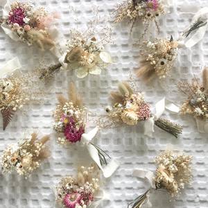 Bouquets: Bud Bunches