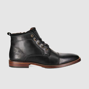 Mens Boots: Sting Lace Up Boots Black