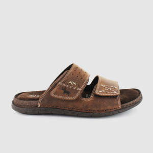 Mens Sandals: Reef Sandals Brown