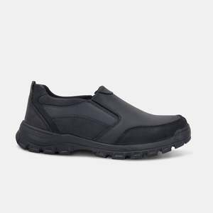 Yield Casual Shoes Black