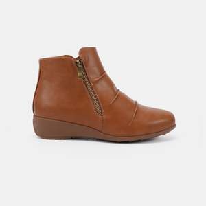 Tan: Romi Zip Up Boots Tan