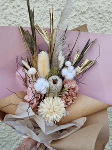Dried Bouquets: Dried Pastel + Gold Bouquet