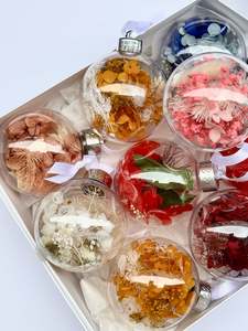 Dried Flower Baubles
