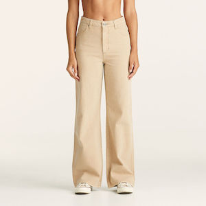 Wrangler: WRANGLER HI BELLS - EARTHY SAND