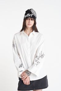 Womens Must Haves: HUFFER INKED DAY SHIRT - CHALK