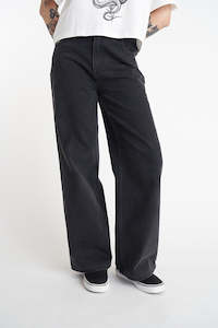 Womens Denim: HUFFER BAGGY DEMIN JEAN - BLACK WASH