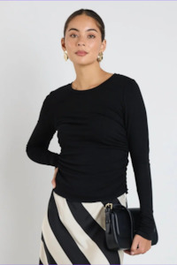 AMONG THE BRAVE MUSTER BLACK STRETCH ROUCHED SIDE CREW TOP - BLACK