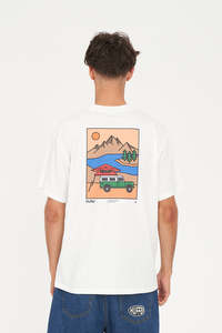 HUFFER SUP TEE 190/IN TENTS - CHALK