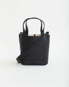 Womens Accessories - Bags & Wallets: Alexi Tote Bag || Black