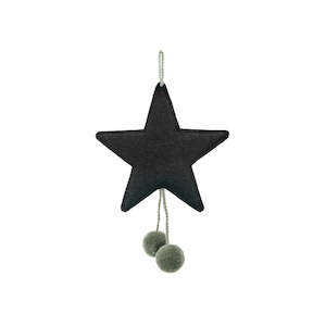 Star With Pompoms- 16 cm