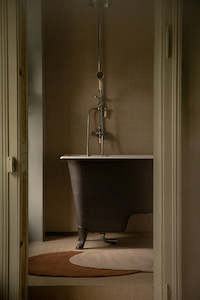 PEBBLE RUG-Small-Chestnut