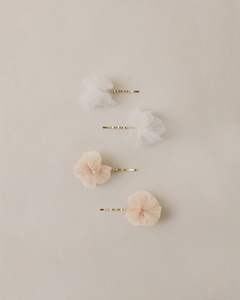 Pom Pom Pins || Ivory, Pearl