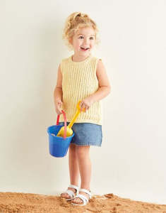 Baby Childrens Patterns: Sirdar Pattern 2572.