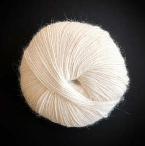 Yarn: Alpaca Yarns Indiecita Easy Wash Baby Alpaca 4 Ply.