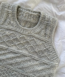 Patterns Books: Storm Slipover Junior - Petite Knit