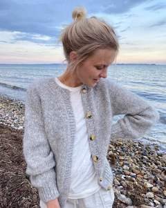 Novice Cardigan Chunky Edition - Petite Knit