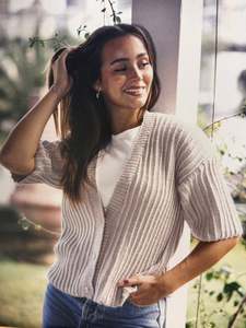 Knitting And Crochet Kits: The Deep V Cardigan Kit (Crucci 2308)