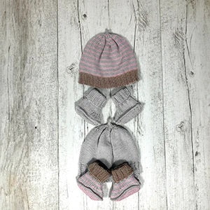 Downloadable Patterns: Alpaca Yarns Pattern 1571 Hat and Booties - (Baby 4ply)