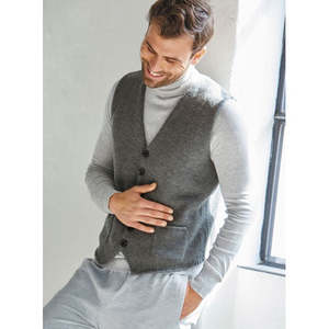 All Patterns: Lana Grossa Pattern - Mens Vest LYBK.0164