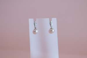 Willow Luxe: Sadie Pearl Drop Studs
